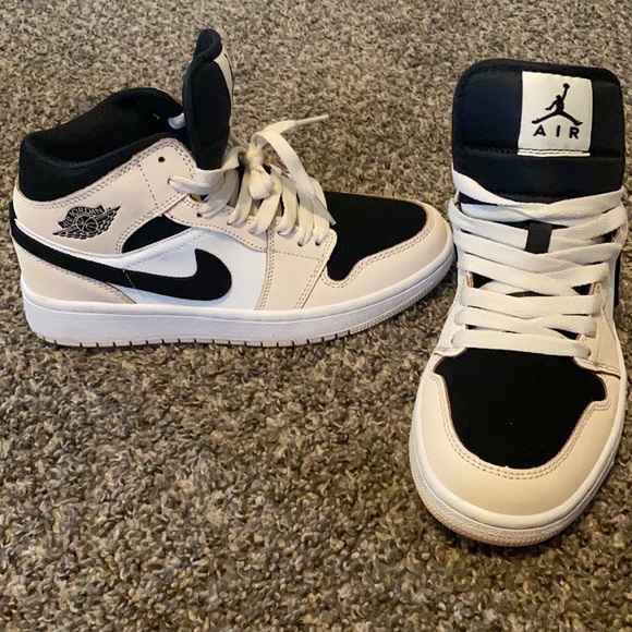 Jordan Shoes - air jordan 1 women shoes black and cream high top